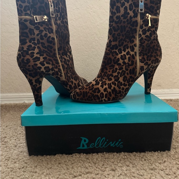 Bellini leopard ankle booties - Picture 4 of 7